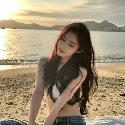 喂 海报